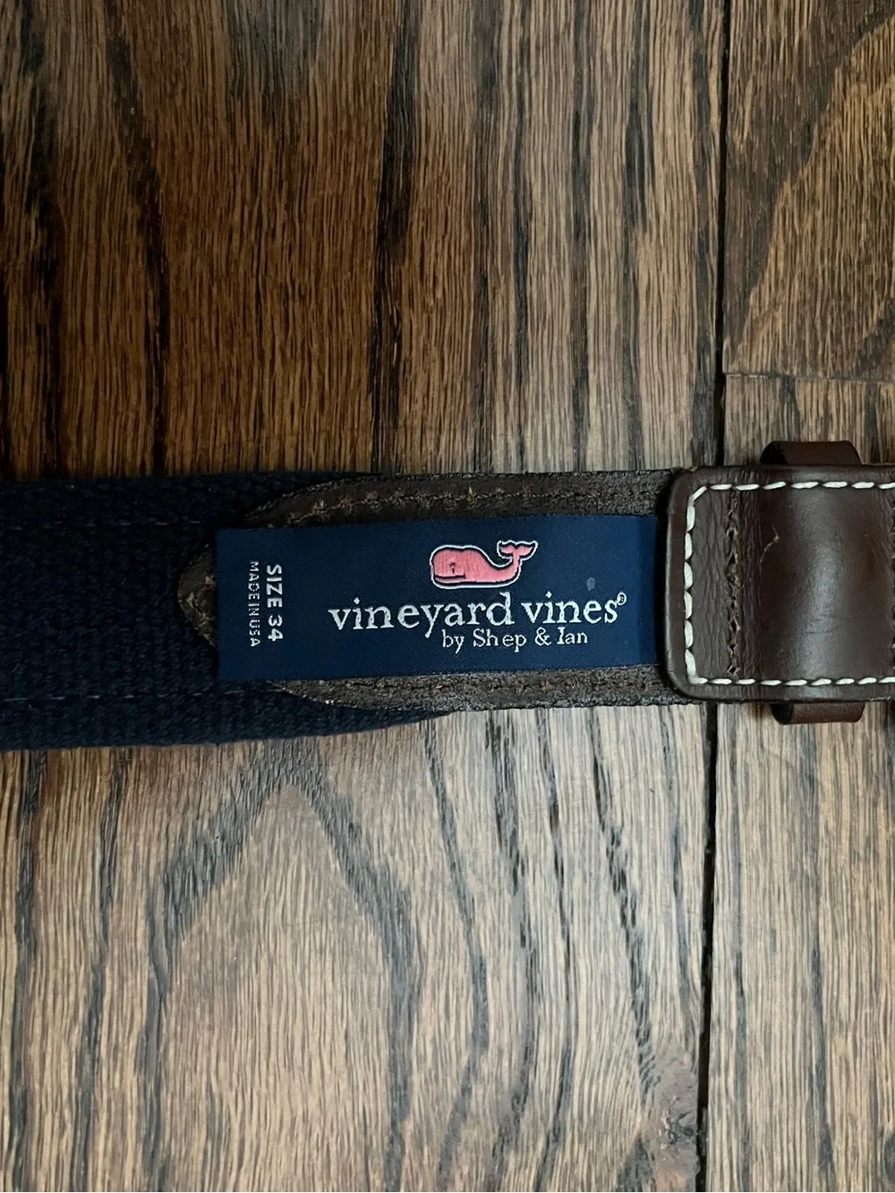 Vineyard Vines Red Silk Fish Motif And Italian Leather Trim Leather Belt Size 34